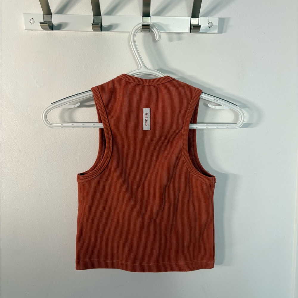 Sleeveless Orange Ribbed Top - Picture 8 of 16